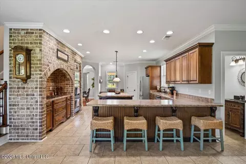 Kitchen - 173 Winter Oaks, Lamar, MS 38642 photo 5 of 5