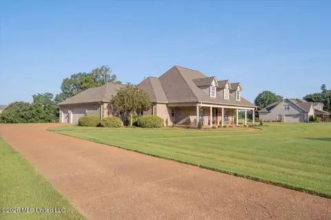 Exterior - 173 Winter Oaks, Lamar, MS 38642 photo 3 of 7