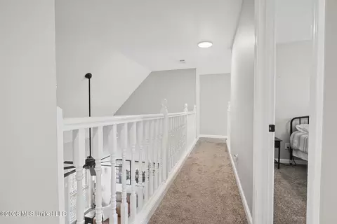 Entry Way - 3357 Shadow Moss Cv, Nesbit, MS 38651 photo 5 of 5