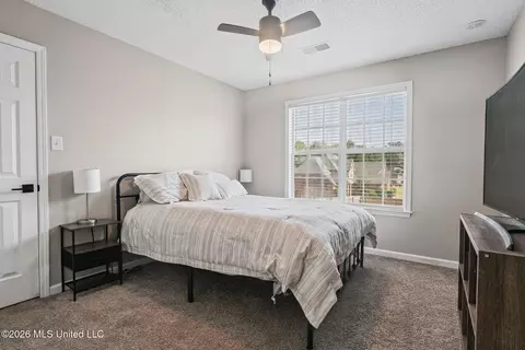 Bedroom - 3357 Shadow Moss Cv, Nesbit, MS 38651 photo 4 of 4