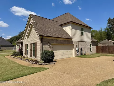 Exterior - 4558 Bakersfield Dr, Nesbit, MS 38651 photo 12 of 13