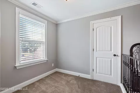 Entry Way - 4558 Bakersfield Dr, Nesbit, MS 38651 photo 7 of 7
