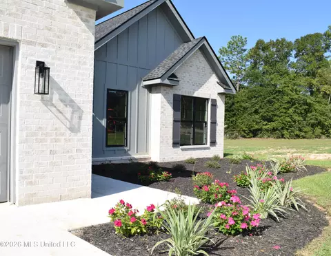 Exterior - 114 Tacoma Dr, Lucedale, MS 39452 photo 3 of 3