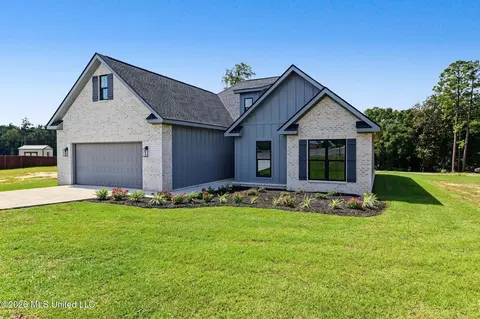 Exterior - 114 Tacoma Dr, Lucedale, MS 39452 photo 2 of 3
