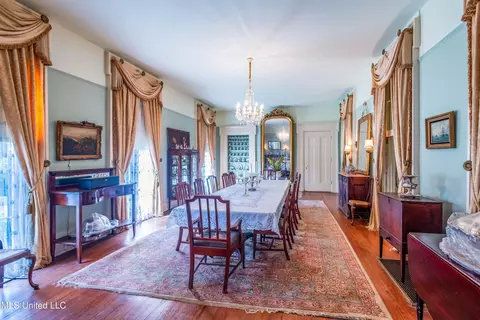 Dining - 131 Winchester Rd, Natchez, MS 39120 photo 1 of 1