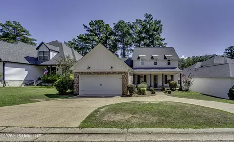 Exterior - 150 Pine Ridge Cir, Brandon, MS 39047 photo 6 of 19