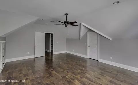 Bedroom - 150 Pine Ridge Cir, Brandon, MS 39047 photo 15 of 18