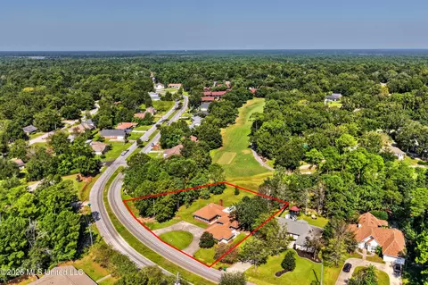 View/Area - 56113 E Diamondhead Dr, Diamondhead, MS 39525 photo 3 of 3