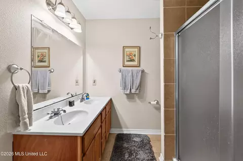 Bath - 56113 E Diamondhead Dr, Diamondhead, MS 39525 photo 5 of 5