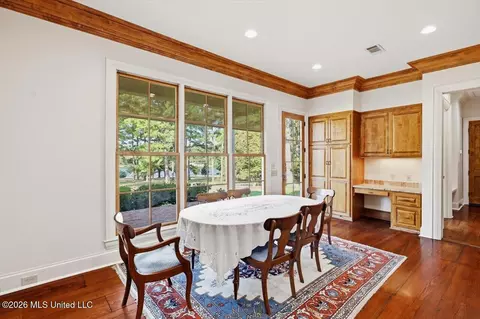 Dining - 1039 Cedar Hill Rd, Madison, MS 39110 photo 5 of 5