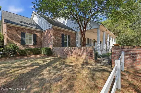 Exterior - 1039 Cedar Hill Rd, Madison, MS 39110 photo 17 of 24