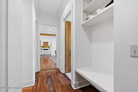 Entry Way - 1039 Cedar Hill Rd, Madison, MS 39110 photo 6 of 8