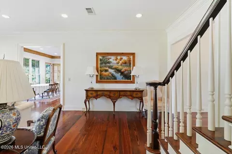 Entry Way - 1039 Cedar Hill Rd, Madison, MS 39110 photo 3 of 8