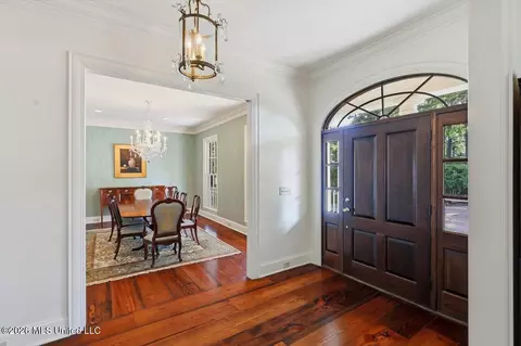 Entry Way - 1039 Cedar Hill Rd, Madison, MS 39110 photo 2 of 8