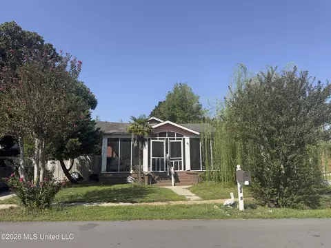 2405 East Ave, Gulfport, MS 39501