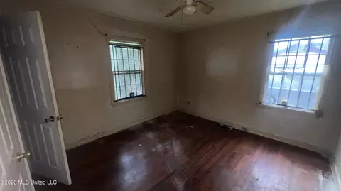 2303 Belvedere Dr, Jackson, MS 39204 photo 3