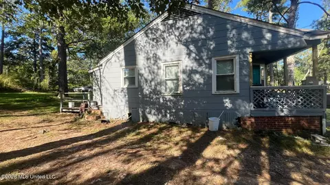 345 Lea Cir, Jackson, MS 39204 photo 3