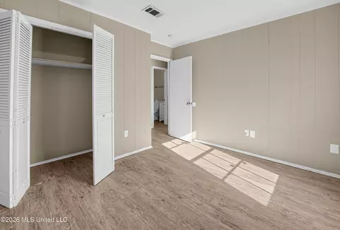 Bedroom - 615 Rich Dr, Jackson, MS 39209 photo 3 of 7