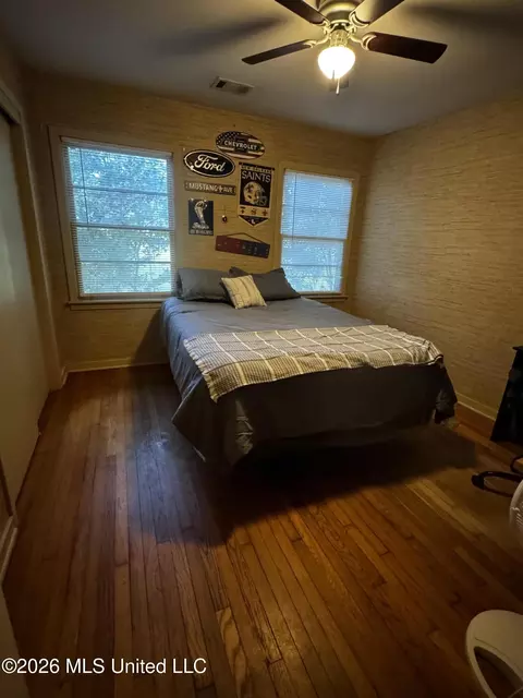 Bedroom - 211 Avenue B, Brookhaven, MS 39601 photo 1 of 2