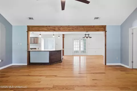 Living - 5428 Diamondhead Dr E, Diamondhead, MS 39525 photo 5 of 8