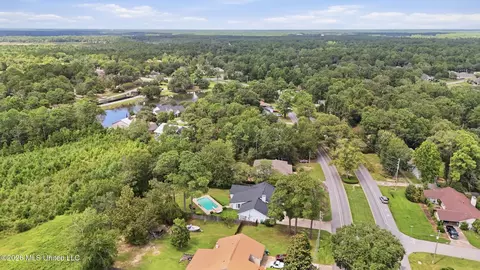 View/Area - 5428 Diamondhead Dr E, Diamondhead, MS 39525 photo 5 of 13
