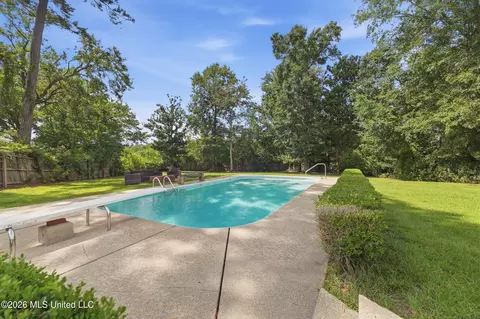 Exterior - 5428 Diamondhead Dr E, Diamondhead, MS 39525 photo 8 of 16