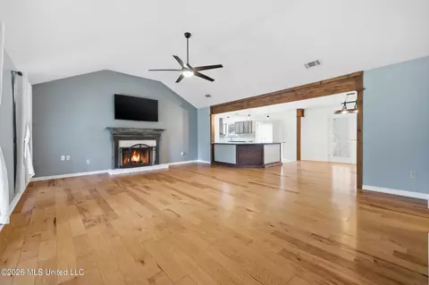 Living - 5428 Diamondhead Dr E, Diamondhead, MS 39525 photo 1 of 8