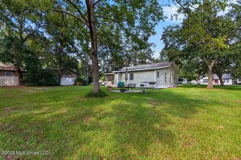 Exterior - 4013 Griffin St, Moss Point, MS 39563 photo 5 of 10