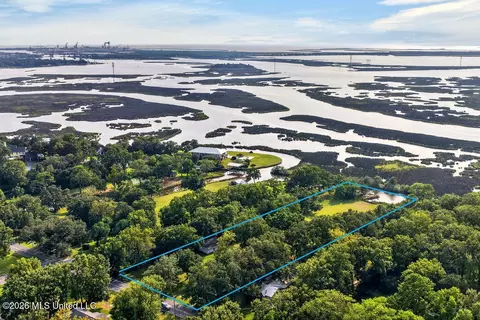 View/Area - 4013 Griffin St, Moss Point, MS 39563 photo 9 of 9