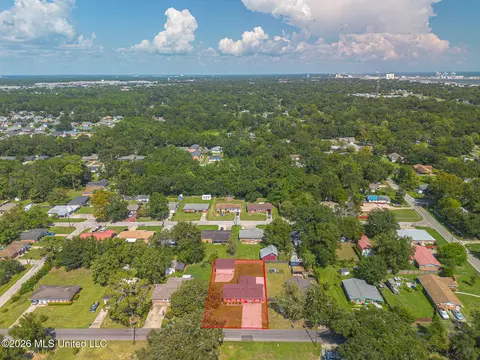 View/Area - 210 Gates Ave, Long Beach, MS 39560 photo 1 of 3