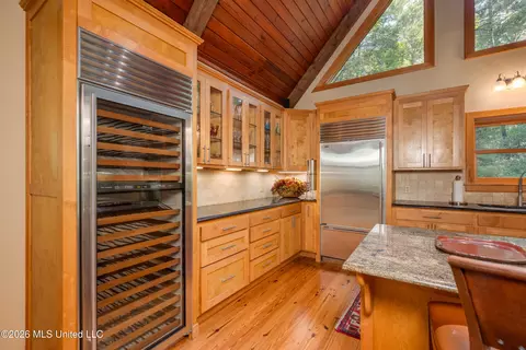 Kitchen - 290 Hickory Hills Loop, Purvis, MS 39475 photo 4 of 6
