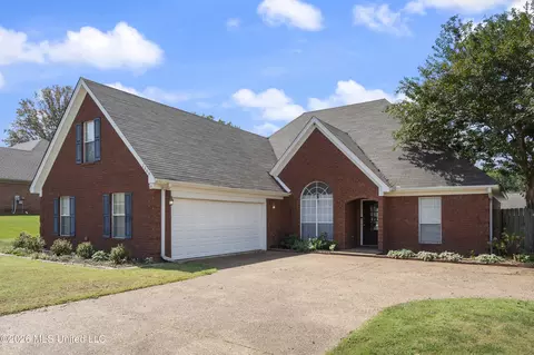 Exterior - 1213 Pontotoc St, Hernando, MS 38632 photo 2 of 3