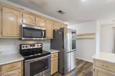 Kitchen - 1213 Pontotoc St, Hernando, MS 38632 photo 1 of 1