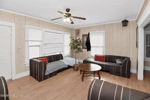 Living - 135 Alma St, Tutwiler, MS 38963 photo 1 of 1