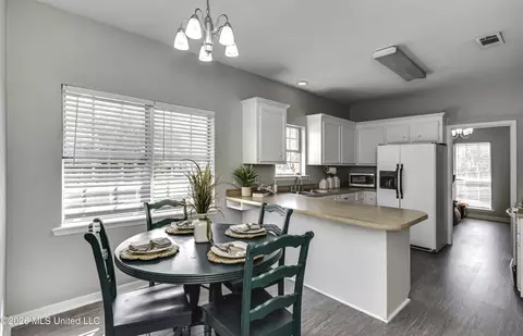 Dining - 1014 Cherrystone Ct, Madison, MS 39110 photo 1 of 2