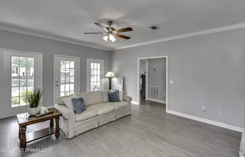 Living - 1014 Cherrystone Ct, Madison, MS 39110 photo 4 of 4