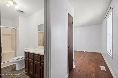 Entry Way - 5126 Smith Rd, Coldwater, MS 38618 photo 1 of 1