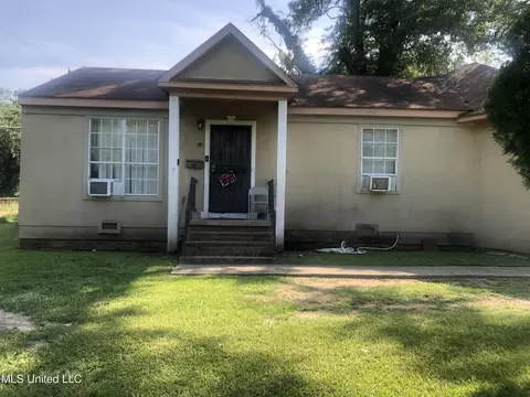 Exterior - 4201 Larchmont St, Jackson, MS 39209 photo 1 of 5
