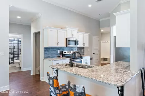 Kitchen - 3629 Williams Brooke Ln, Hernando, MS 38632 photo 1 of 1