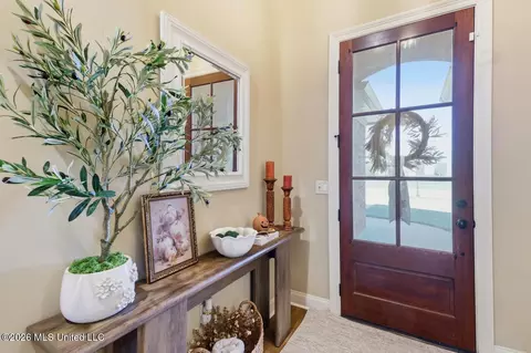 Entry Way - 304 Ridge Pointe Dr, Brandon, MS 39042 photo 1 of 1