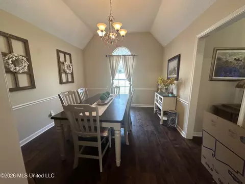 Dining - 10330 Loftin Dr, Olive Branch, MS 38654 photo 1 of 1