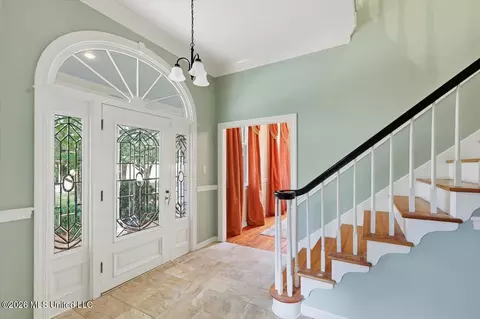 Entry Way - 64 Saint Andrews Pl, Jackson, MS 39211 photo 1 of 4