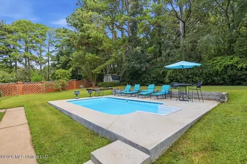 Exterior - 64 Saint Andrews Pl, Jackson, MS 39211 photo 1 of 8