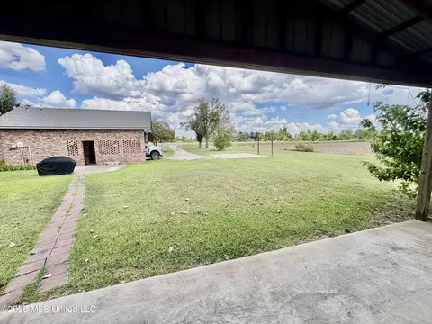 Exterior - 3157 Mississippi 16, Rolling Fork, MS 39159 photo 2 of 5