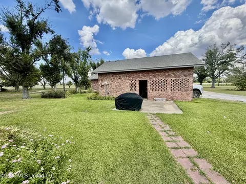 Other - 3157 Mississippi 16, Rolling Fork, MS 39159 photo 7 of 13