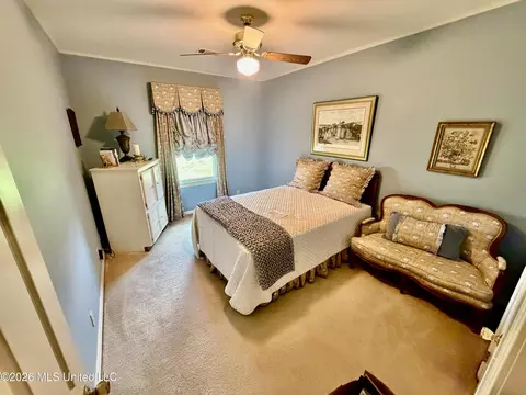 Bedroom - 3157 Mississippi 16, Rolling Fork, MS 39159 photo 2 of 5