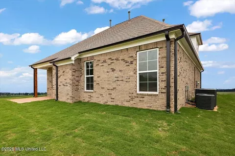 Exterior - 957 Coahoma Ct, Nesbit, MS 38651 photo 4 of 4