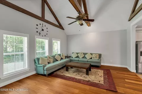Living - 115 Village Ln, Mccomb, MS 39648 photo 6 of 8