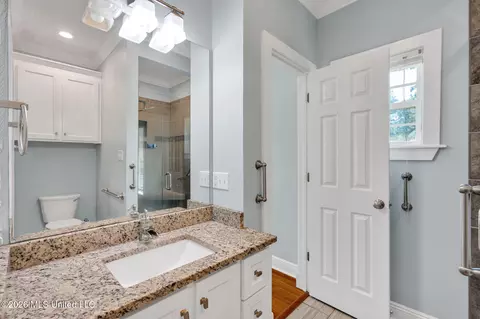 Bath - 115 Village Ln, Mccomb, MS 39648 photo 6 of 7