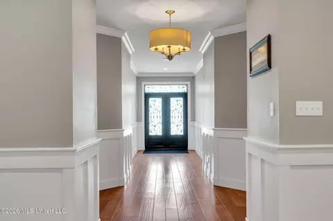 Entry Way - 115 Village Ln, Mccomb, MS 39648 photo 2 of 4